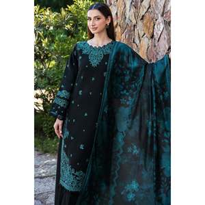 Conjunto de Traje Holgado de Algodón/Fibra de Bambú con Bordado Khaddar y Estampado Courtrai para Mujer de Brands Inn - Pantalones y Chal - BIC-4391 - Product Image 6