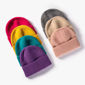 Venta al por mayor de invierno jacquard Beanie con logotipo Venta caliente de la fábrica de ropa de invierno de color personalizado Gorros Gorras - Product Image 5