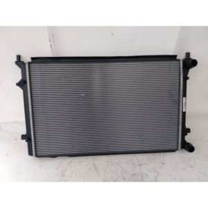 RADIATEUR À EAU VOLKSWAGEN Touran 1ère Série 1K0121251CD / 1K0121251E BGU Essence 1600 (03>07) - Product Image 1