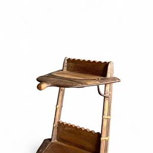 Estante para Libros de Latón FTD, Muebles de Oficina Elegantes - Product Image 3