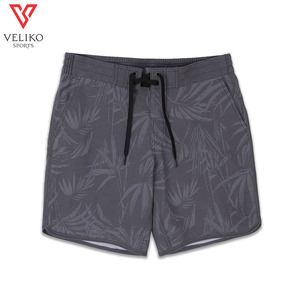 กางเกงขาสั้นผ้ายืดสแปนเด็กซ์เอวกลางเอวกันยับเป็นมิตรต่อสิ่งแวดล้อมชุดชายหาดสวมใส่สบายดูคลาสสิกสไตล์เซิร์ฟสำหรับผู้ชาย - Product Image 1