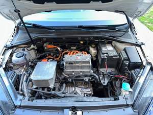 Volkswagen e-Golf SEL Premium 2019 Usado, Totalmente Eléctrico, Sin Modificaciones, de Propietario de Oregón - Product Image 6