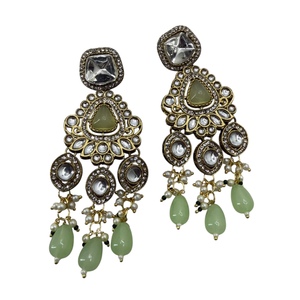 2025 Dernières boucles d'oreilles personnalisées en perles à l'arrière Meilleur fournisseur de bijoux d'Inde - Product Image 1