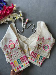 Beau coton Khadi avec fabricant de blouses brodées au point de chaîne et fournisseur de l'Inde au taux le plus bas - Product Image 6