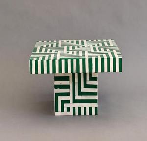 Support à gâteau artisanal en os incrusté avec un design complexe, support de présentation de desserts fait main de qualité supérieure pour les occasions spéciales - Product Image 4