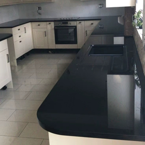 Azulejos de losa grande de granito Black Galaxy cortados a medida con acabado antiguo para pisos de villas modernas y uso de diseño - Product Image 1