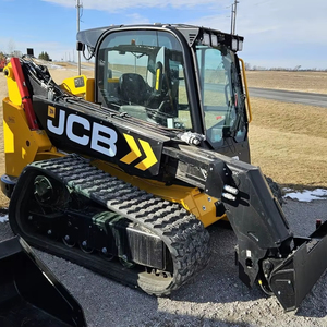 JCB 3TS-8T Teleskid Compact Track Loader, brazo telescópico exclusivo y puerta lateral de fácil entrada - Product Image 6