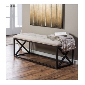 Banc de taille et de forme personnalisé confortable en métal et en cuir pour usage décoratif dans la salle de séjour - Product Image 4