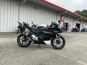 Motocicleta Deportiva Nueva Good Ride 2023 CF MT0S 450 SS en Stock con 3 Años de Garantía, Cilindrada Máxima de 400-500cc - Product Image 5