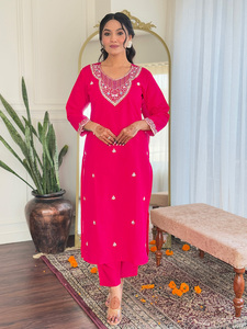 Tela Chanderi de Viscosa de Primera Calidad, Kurti Elegante para Fiesta de Invierno, Pantalón, Dupatta de Lujo, Bordado Disponible, Lo Mejor - Product Image 5