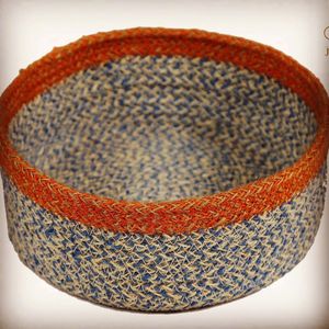 Nuevo Cesto Redondo de Hojas Secas Hecho a Mano, Ecológico, de la Mejor Calidad, Personalizable, con MOQ Bajo, Precio Económico, Exportado de Bangladesh - Product Image 1