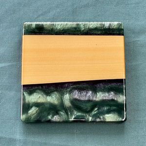 Dessous de verre carrés en MDF imprimés avec logo personnalisé Forme carrée en bois Sous-verres de table en résine époxy Vente personnalisée - Product Image 6