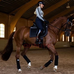 Tapis de selle anglais en coton matelassé doublure douce et respirante soutien léger confortable et durable parfait pour les chevaux - Product Image 2