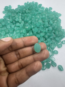 Piedra preciosa suelta de cabujón de forma ovalada de Calcedonia Aqua sintética de alta calidad para la fabricación de joyas precio al por mayor - Product Image 4