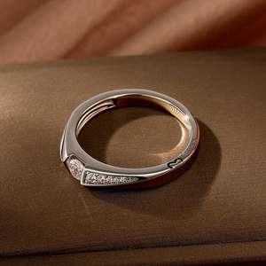 Anillo de Boda Jeulia True Love Vow Bypass Grabado - Chapado en Rodio, Oro Amarillo de 10K con Circonita Tallada para Mujer - Product Image 4