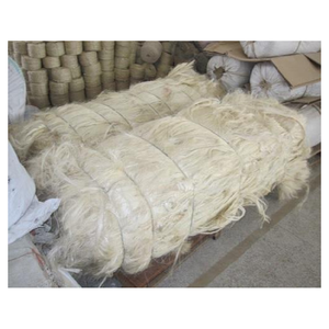 Fibra de sisal de grado UG ecológica, fibra duradera de alta resistencia de color natural, ideal para alfombrillas de cuerda hechas a mano y uso industrial - Product Image 1