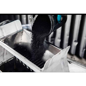 Agent auxiliaire chimique écologique à haute densité de poudre de noir de carbone Ultra-Fine pour l'industrie du caoutchouc de pneu - Product Image 1