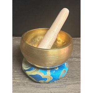 ชุดขันร้องทำจากโลหะชุบทองทำมือ พร้อมเบาะรองนั่ง แกะสลักจากจีน ขัดเงา สไตล์โมเดิร์นและโบราณ - Product Image 2