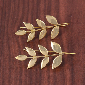 2024 moda Venta caliente 18K chapado en oro y plata de ley 925 plateado clásico colgante hoja pendiente joyería para mujer moda - Product Image 4