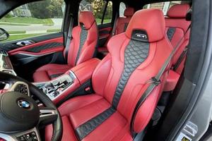 BMW X5 M Competition 2022, V8 Turbo de 617 CV, Tracción Total, Equipamiento de Alta Gama, Interior Naranja Sakhir - Product Image 3