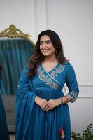 Ensemble Kurti Anarkali indien avec pantalon et dupatta pour femme, en soie et viscose, longueur ras du sol, coupe ajustée, robe de soirée, tenue pakistanaise