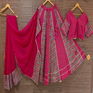 Ropa de mujer Navratri Colección especial Lehenga Especial Digital Impreso Ropa de fiesta atractiva y Sider Wear Lehenga Choli - Product Image 1