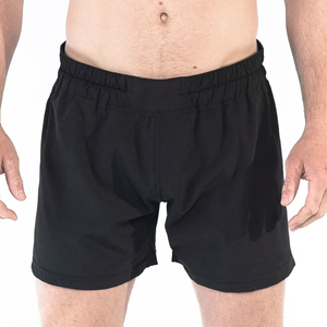 Performance MMA Short d'entraînement de qualité supérieure pour hommes Short hybride MMA fabriqué avec la meilleure qualité disponible dans tous les designs et styles - Product Image 3