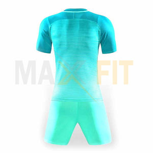 Uniforme deportivo de fútbol, uniforme personalizado de alta calidad, venta al por mayor, hecho en paquistaní, por MAXFIT - Product Image 2