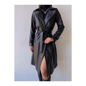 Elegante Trench da donna con spacco posteriore, maniche con cintura, stringate, colore nero, pelle