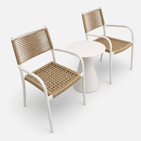 Ensemble table et chaises d'extérieur en aluminium blanc mobile pour balcons, jardins, villas, cafés en plein air - 4 places, minimaliste et moderne