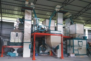 Usine de granulés d'aliments pour animaux de nouvelle technologie pour bovins et volailles Équipement essentiel pour les éleveurs de volailles et de bovins - Product Image 2