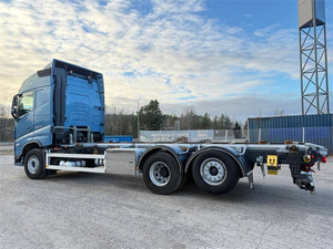 Camion tête motrice d'occasion Volvo FH 500 6x2 I-Save Châssis-cabine Euro 6, modèle 2023, premier propriétaire, propre et en bon état - Product Image 1