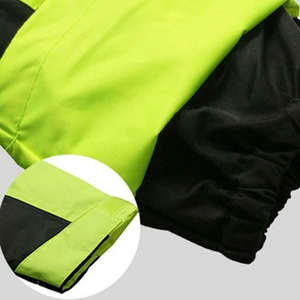 Chaqueta de Seguridad Reflectante de Lona con Capucha de Alta Visibilidad para Otoño, con Bolsillos, Diseño Impermeable para Hombres, Uso en Exteriores - Product Image 5