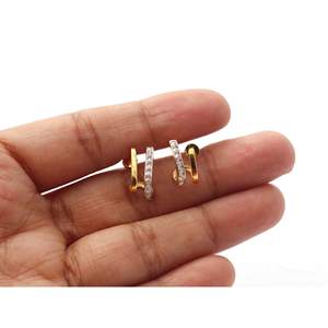 Pendientes de tuerca minimalistas de diamantes reales de oro sólido amarillo de 14K para mujer - Product Image 4