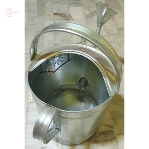 Arrosoir élégant en argent pour le soin des plantes d'intérieur et d'extérieur Arrosoir élégant en métal Nouvel outil de jardin avec longue poignée à bec verseur - Product Image 4