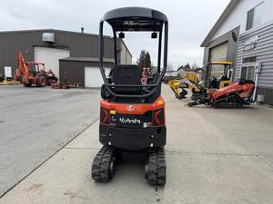 Excavatrice-bulldozer Kubota KX0194 haute performance, capacité de 3 tonnes, en acier, avec moteur et garantie de 2 ans - Product Image 5