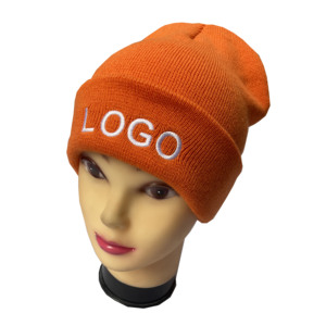 Bonnet côtelé en acrylique de haute qualité pour hommes, chapeau de ski d'hiver noir avec logo en PVC, bonnet tricoté de pêcheur uni, vente en gros - Product Image 6