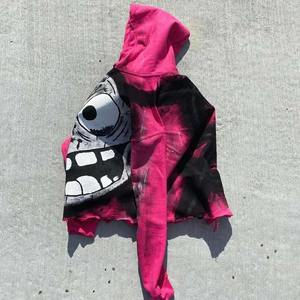 Sudadera con capucha recortada con estampado de logotipo personalizado para hombre Vintage Rip Distressed Street Style 100% algodón temporada de invierno - Product Image 3