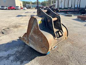 Bennes d'occasion pour excavatrices | Chargeuses-pelleteuses | Chargeuses sur pneus, mini-chargeuses et autres équipements de construction - Product Image 3