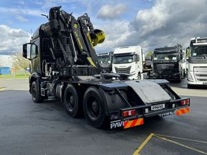 รถบรรทุกหัวลาก Mercedes-Benz Arocs 3353 แชสซี 6x4 ดีเซล ยูโร 6 เกียร์ธรรมดา รับน้ำหนัก 31-40 ตัน พวงมาลัยซ้าย รถใหม่ - Product Image 2