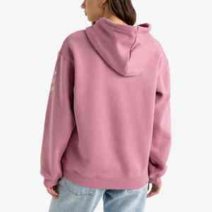 Sweat à capuche uni classique personnalisé pour femmes fabriqué avec un tissu doux en mélange de coton parfait pour le confort et la chaleur de tous les jours - Product Image 5