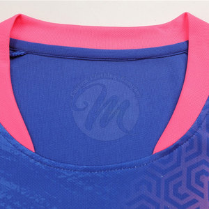 Camiseta de fútbol personalizada, ligera, que absorbe la humedad, uniforme deportivo para entrenamiento de club y torneo. - Product Image 4