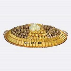 Golden Aluminum Stylish Tray With 2 Handle and <b>Fancy</b> Latest Designing Ware <b>Chocolate</b> Tray Sweet Serving Tray for Best Sale - Product Image 2