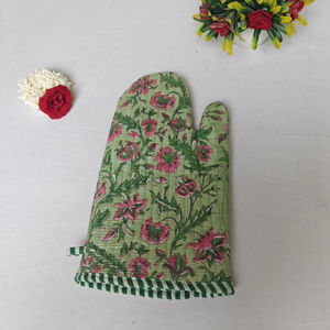 Mitaines de four matelassées en coton imprimé vert avec bord passepoil Tapis de table pour la maison Ameublement Genre de produits - Product Image 5