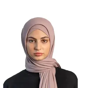 Diskon besar desain polos Cloud Jet hitam katun poliester perempuan Islam semua musim ukuran bebas instan Hijab tanpa batas TAKVA Set