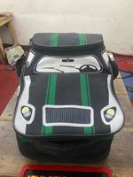 Sac à dos scolaire innovant en forme de voiture, fait main, élégant, léger, imprimé par sublimation, décontracté, avec port USB, antivol, imperméable, grand format