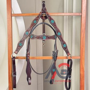 Fabricante de cuero hecho a mano Headstall & Breast Collar Set Diseño con detalles en turquesa Durable Western Horse Tack - Product Image 1