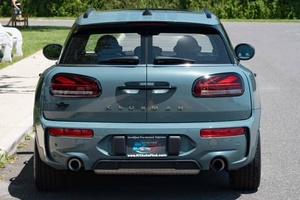 EXREMELY CLEAN 2023 COOPER CLUBMAN JOHN COOPER 301-HP TURBO 4-CYLINDRES AWD  READY TO DELIVER - Product Image 4