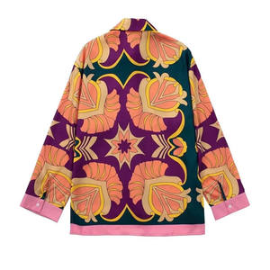 เซ็ตเสื้อครอปมีฮู้ด2ชิ้นสำหรับผู้หญิงชุดวิ่งออกกำลังกายแบบวอลฟลีซกางเกงขาสั้นผ้าฝ้ายสำหรับผู้หญิง - Product Image 4