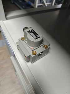 Servo vanne de contrôle de débit électro-hydraulique FF-131/104 - Product Image 3